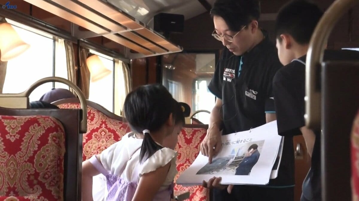 IBC_online's tweet card. 夏休み中の子どもたちを対象とした、三陸鉄道の仕事を知るイベントが28日岩手県の宮古駅で行われました。28日午前と午後の2回行われた「さんてつおしごと教室」は、三陸鉄道の仕事を知ってもらおうと初めて企画さ…
