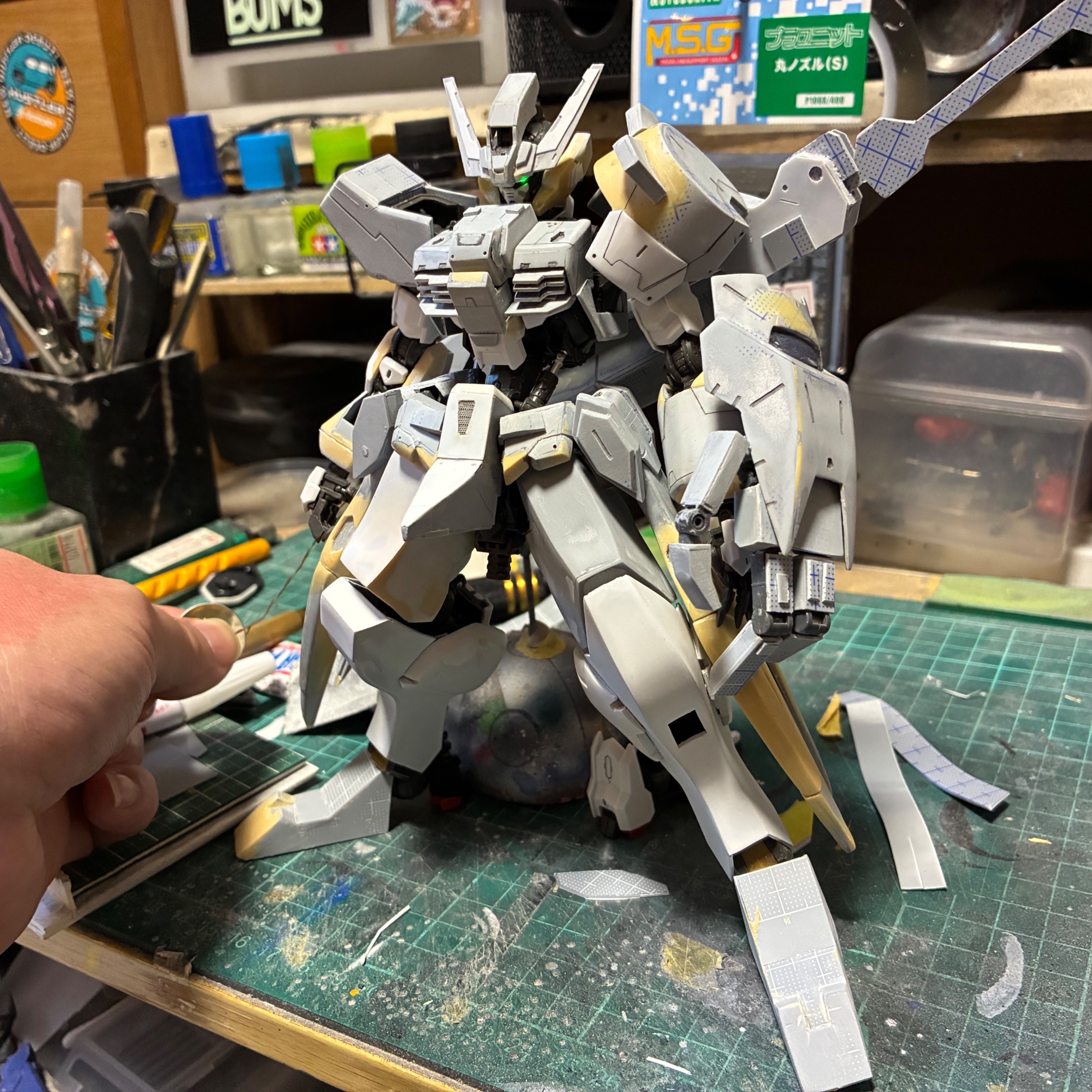 TANCHIChit96714's tweet card. お疲れ様です〜今日は久しぶりに休みなので靴作りました♪ベースになりますが箱組で(*´꒳`*)ディテールはこれからです夏っすね家が海岸に近いので2回娘と海泳いできました。暑さでお客さんは少ないですね元々...