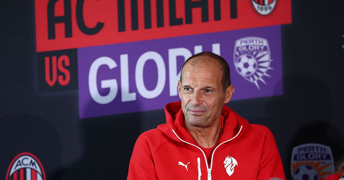 MChannel1899's tweet card. Ecco quanto dichiarato dal tecnico rossonero, Massimiliano Allegri, durante la conferenza stampa pre Perth Glory-Milan: "Sarà una stagione.."