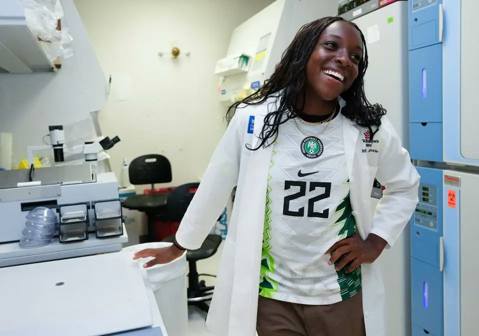 maxtvgh's tweet card. Michelle Alozie excels not only on the field of sports, but also in the field of sciences.