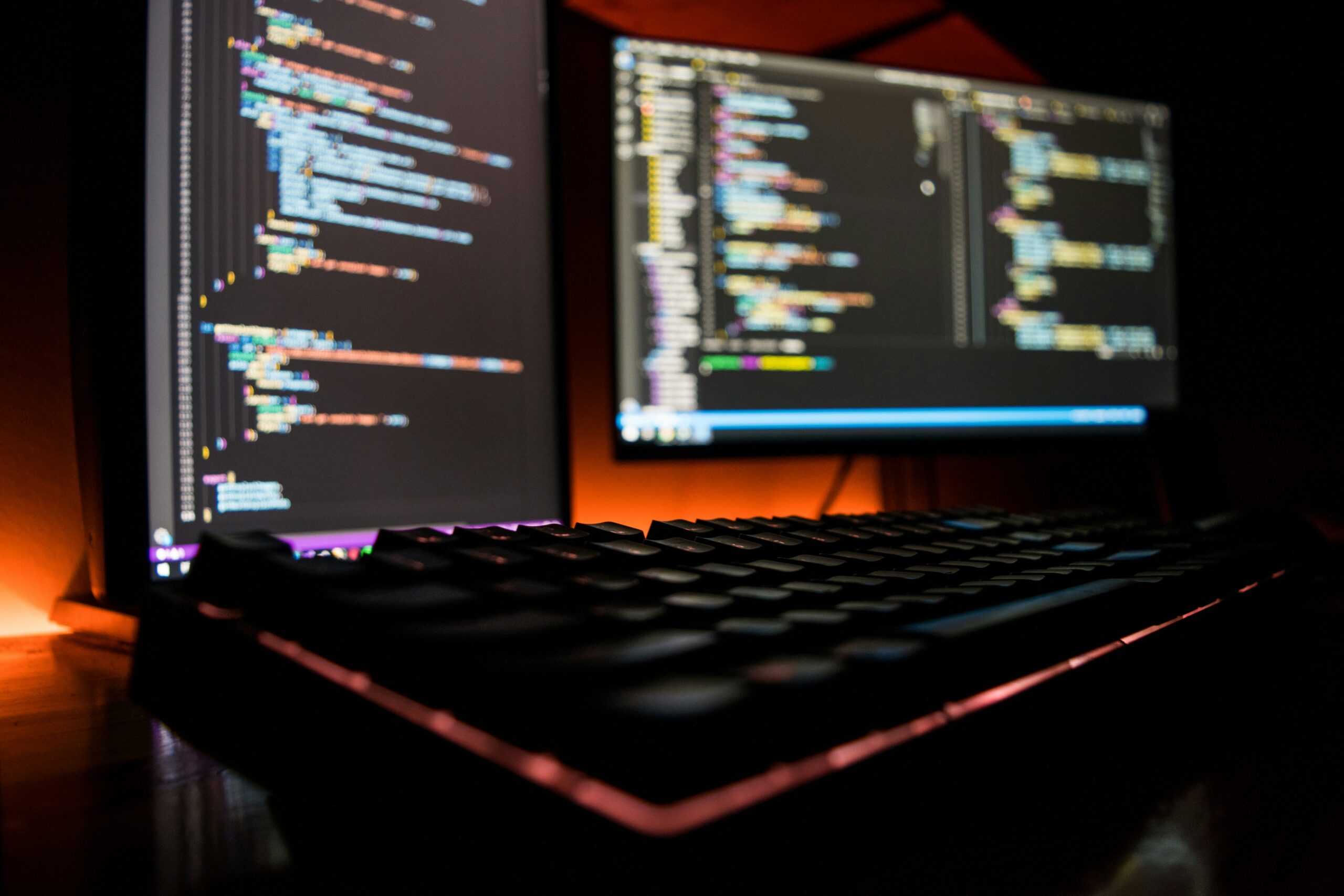 TechRoundUK's tweet card. CloudBox, founded in 2023, creates autonomous inventory management software and hardware to compliance-heavy and high-value industries.