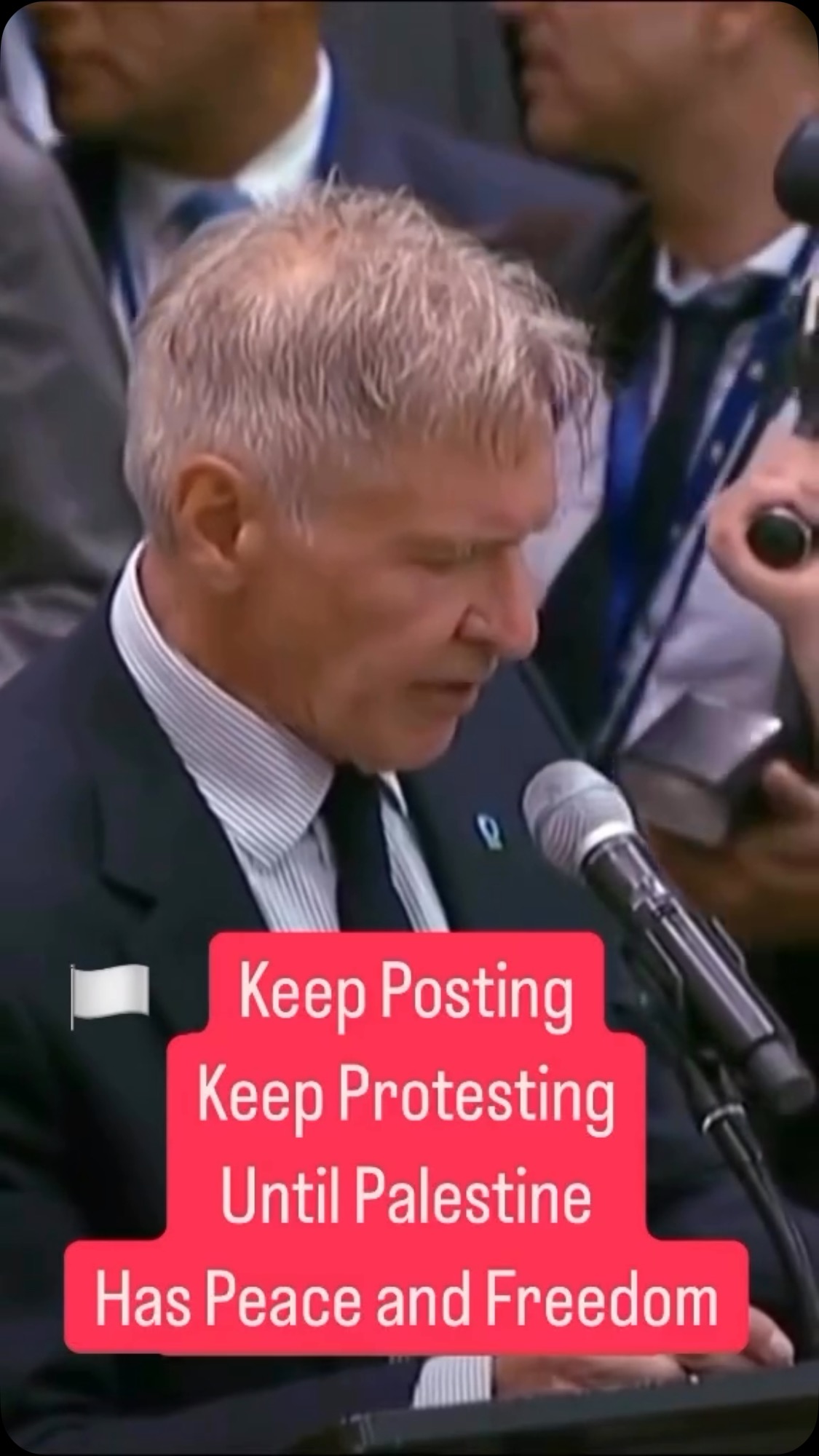 eq933's tweet card. One of the most powerful speeches I’ve heard in a long time. Let’s get out of their way! #youngpeople #palestine #gazaunderattack #freepalestine #gazagenocide #ceasefirenow🇵🇸 #palestine🇵🇸❤️...