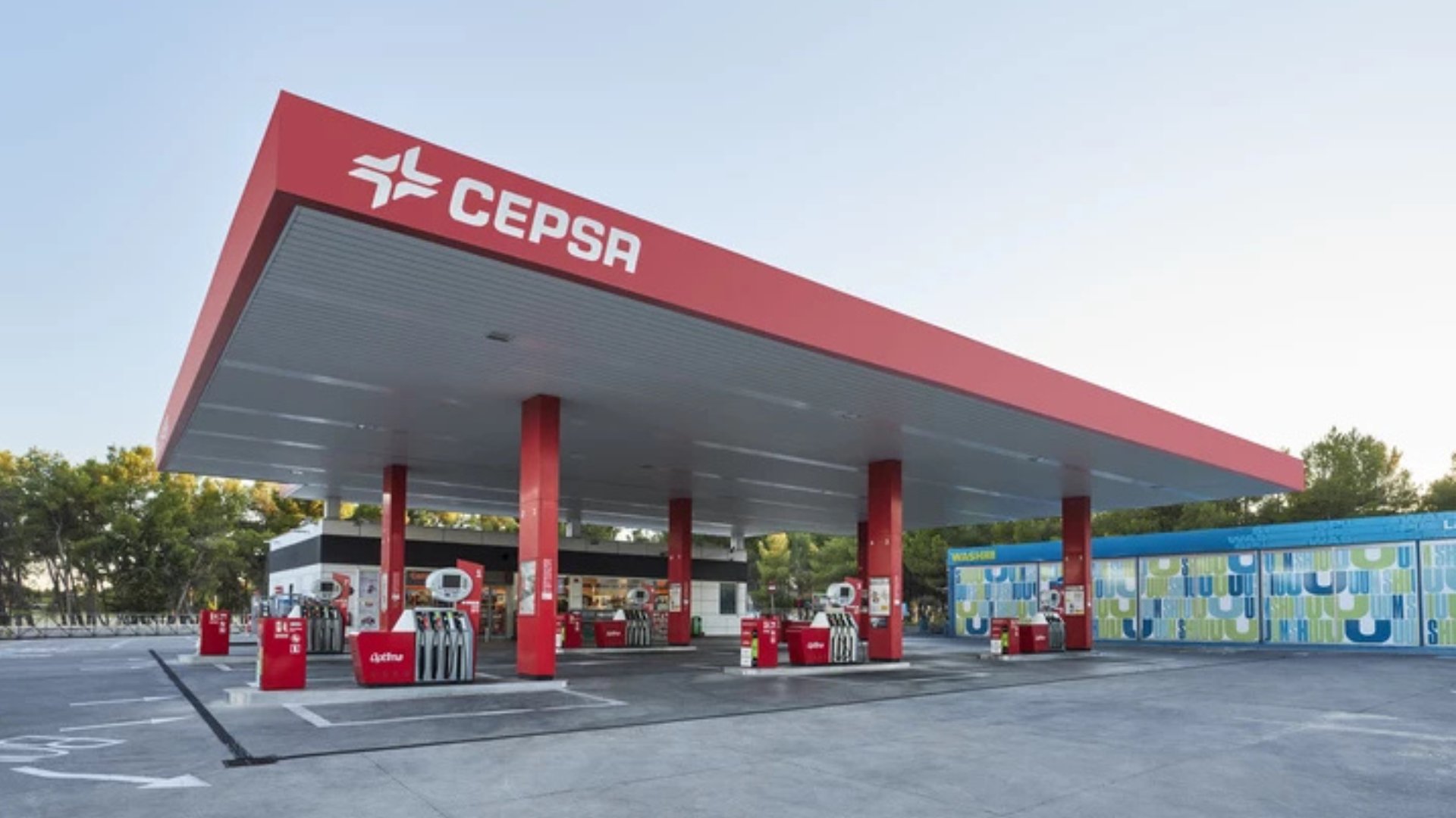 enfoquesgal's tweet card. La gasolinera Cepsa ubicada en el número 89 de la Avenida de Vilagarcía contará con este servicio desde esta semana