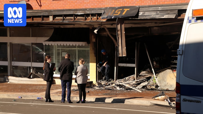 LivePippas's tweet card. NSW Health Minister Ryan Park raises concerns about a string of arson attacks on tobacconists after one in his own electorate is destroyed by fire at the weekend.