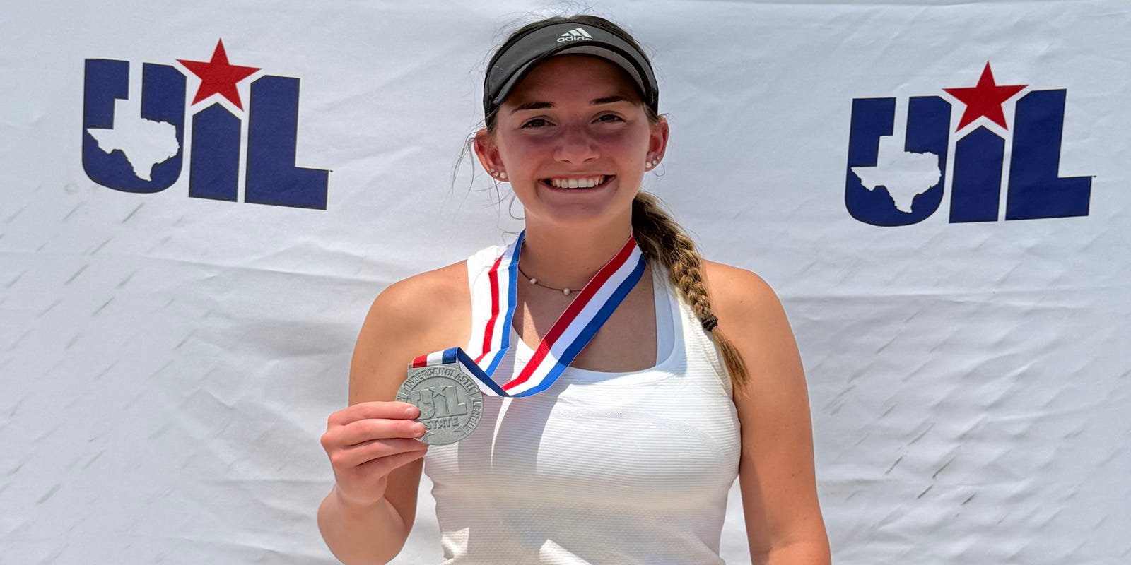 CallerSports's tweet card. London's Kailey Albrecht claimed a silver medal at state for the second straight season and has been named the 2025 All-South Texas tennis MVP.