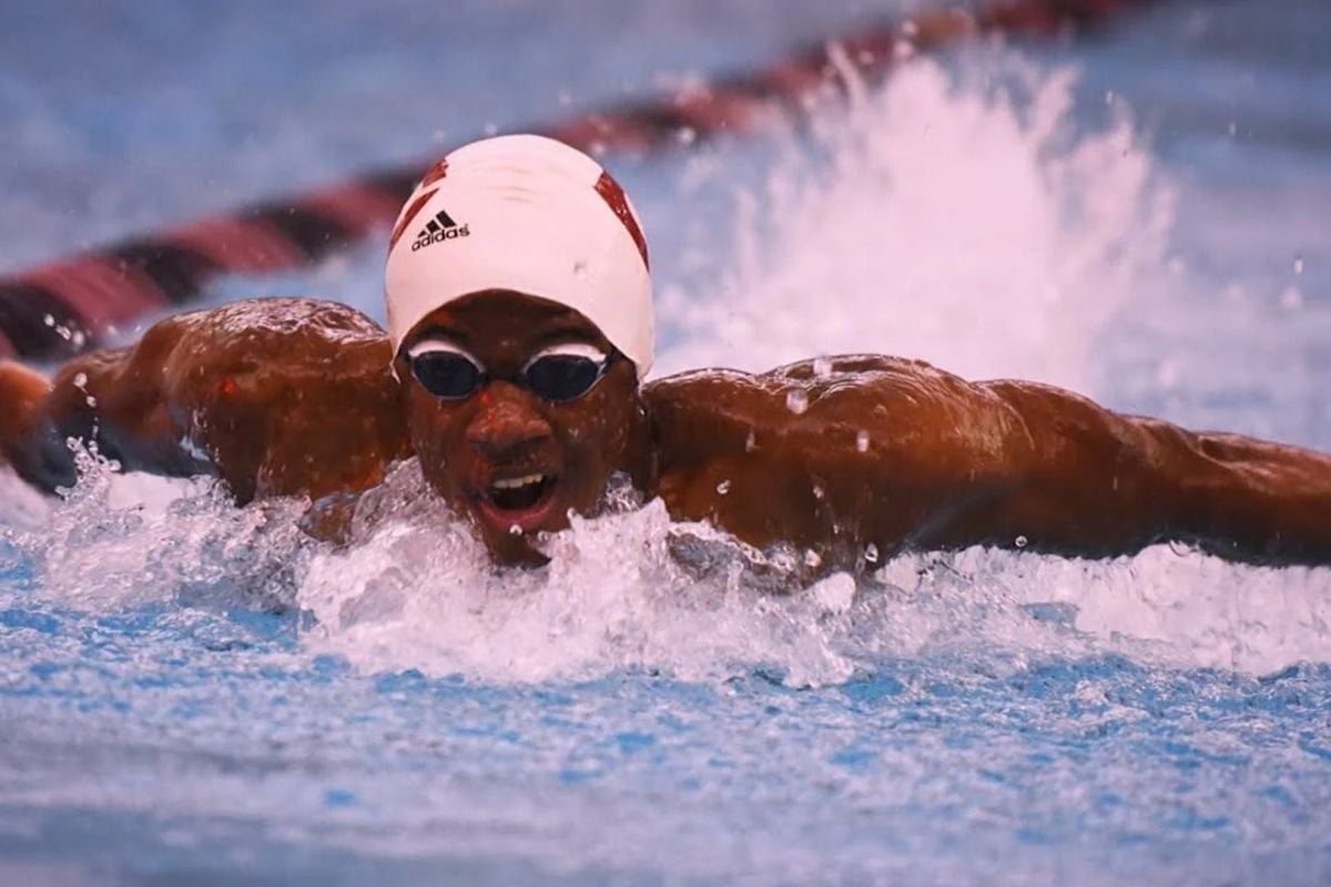 Monitor_Sport's tweet card. The 22 year old Ugandan, swimming in lane six, led from start to finish