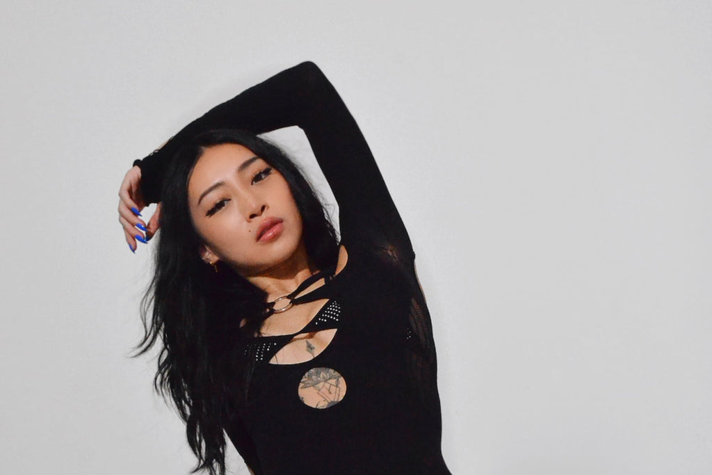 Broken8Records's tweet card. Sydney-based DJ/Producer Monster Machine is stepping into the limelight with her debut single, 'Rage'.