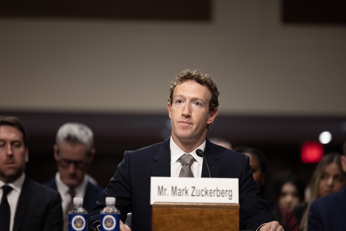 Lettera43's tweet card. Mark Zuckerberg ha nominato Shengija Zhao, tra gli sviluppatori del primo ChatGPT, alla guida dei Meta Superintelligence Labs.