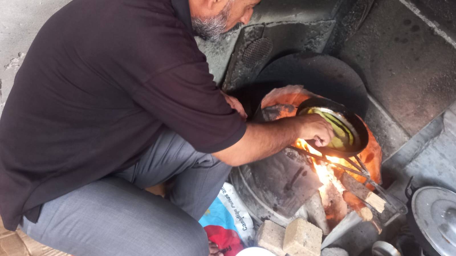 am_abrahym16833's tweet card. Nourhan Hussain, a married mother of seven, is struggling to support her displaced family of nine, who are currently renting a single room for $400 a month. Having been forced to flee four times,...