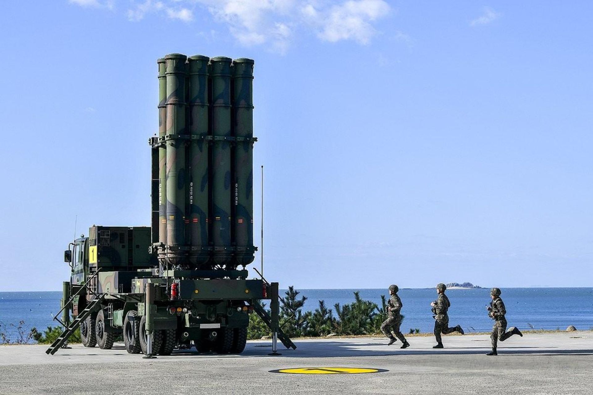 ArmyRecognition's tweet card. South Korea Enhances Missile Shield with an Upgraded Cheongung-II to Deter North’s Growing Threat