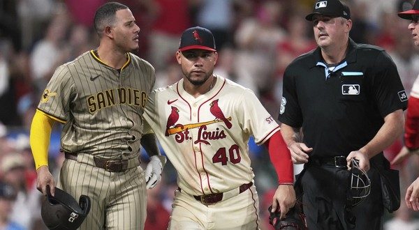 ktloradio's tweet card. Manny Machado went 4 for 5 with two doubles and three RBIs one day after twice being hit by pitches, and the San Diego Padres breezed to a 9-2 victory over the St. Louis Cardinals on Sunday