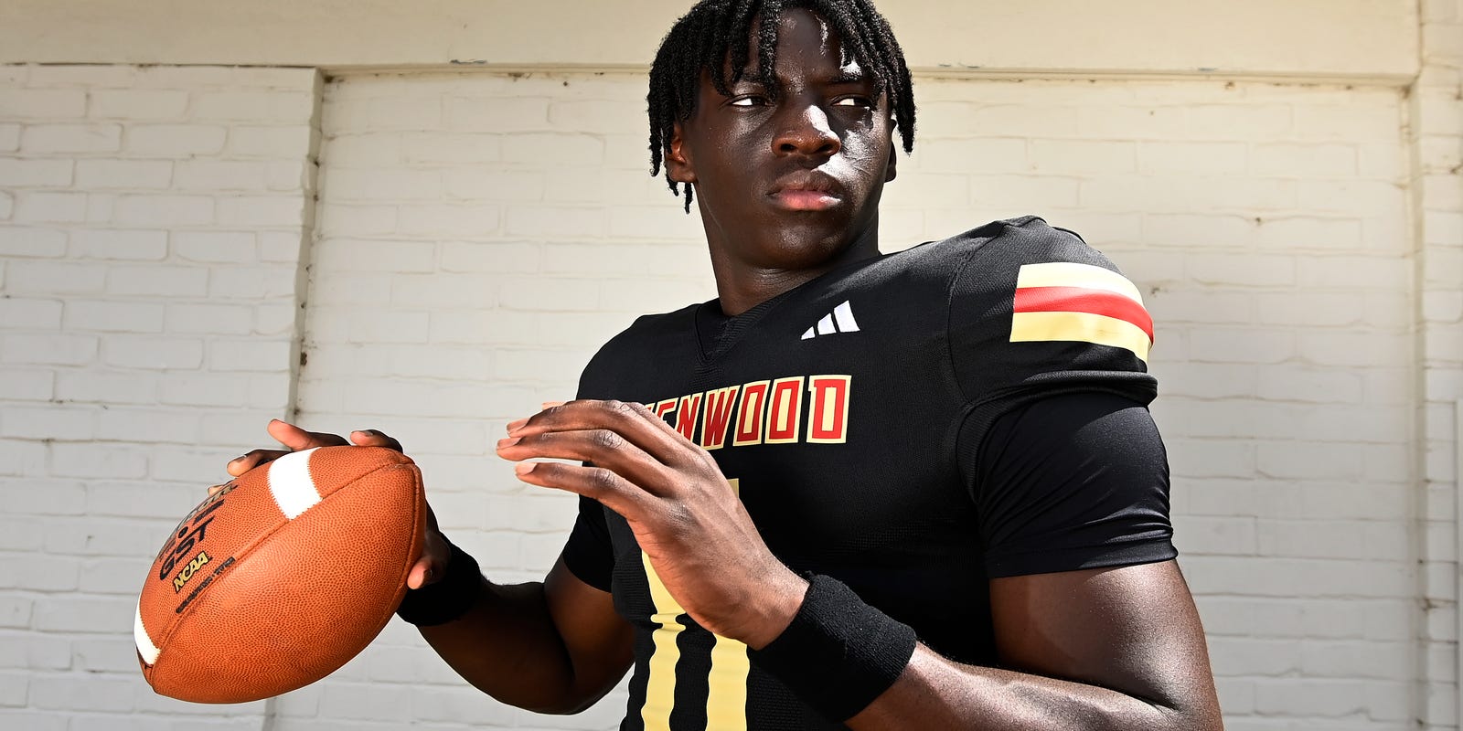 hccamp's tweet card. From QB3 to securing a scholarship with Boston College football, Femi Babalola's path to the 2025 Dandy Dozen was unconventional at Ravenwood.