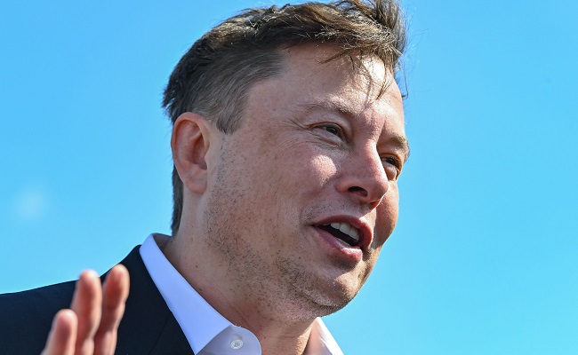 zilevandamme's tweet card. Elon Musk reportedly turned off Starlink communications services during a key counteroffensive by Ukraine’s military.