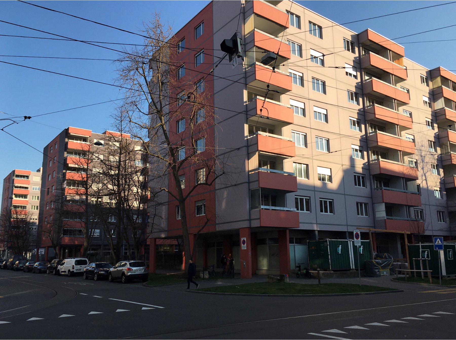 Radical_Housing's tweet card. Drawing on five years of ethnographic research with tenants facing mass cancellations due to renovation or demolition in Basel, Switzerland, this paper analyses the relation between landlords’ plans...