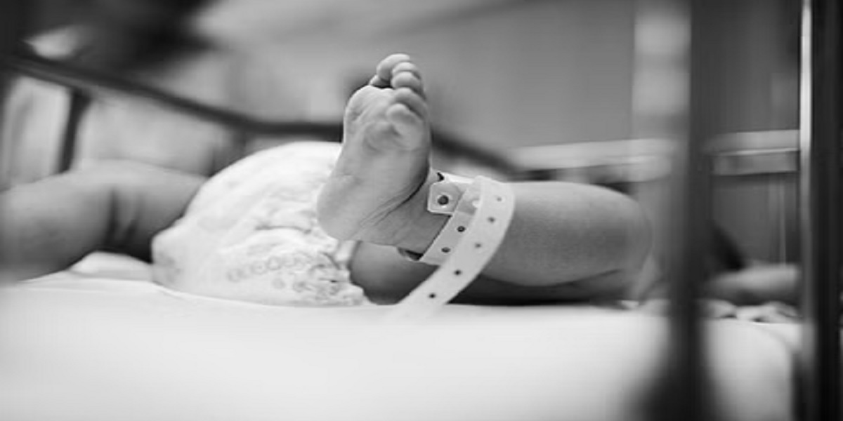 logomachist's tweet card. Initial investigation by the police suggests that the baby was born prematurely, a detail the doctor was reportedly unaware of.