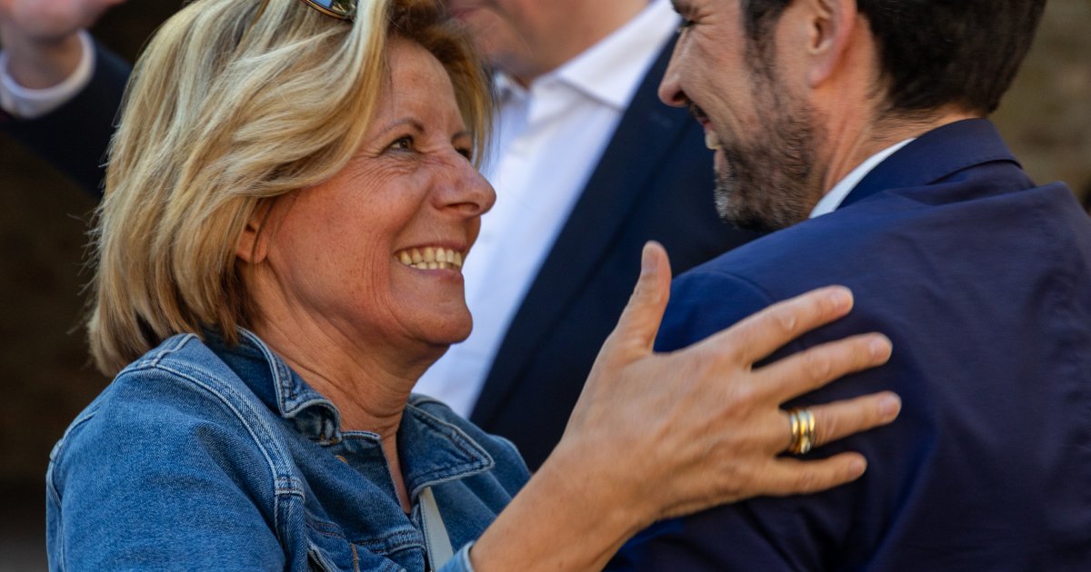 vorwaerts's tweet card. Malu Dreyer, Katarina Barley, Verena Hubertz und Sven Teuber – kaum eine vergleichbar große Stadt bringt es auf eine solche Fülle von SPD-Spitzenpolitiker*innen. Was ist das Erfolgsrezept der...