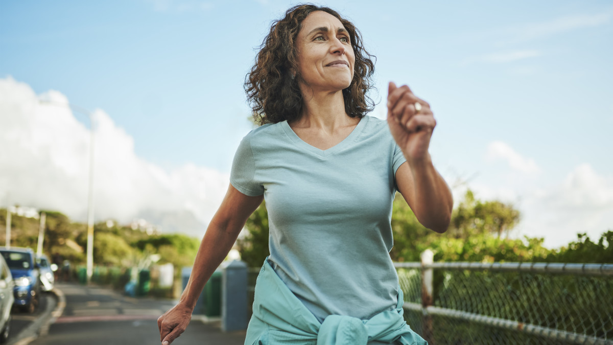 StFrancis_LI's tweet card. Want a strong heart? Here's how walking can get you there.