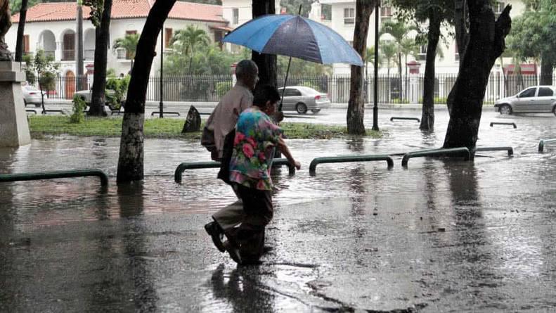 monitoreamos's tweet card. El Instituto Nacional de Meteorología e Hidrología (Inameh) prevé para este lunes 28 de julio nubosidad y lluvias ante el
