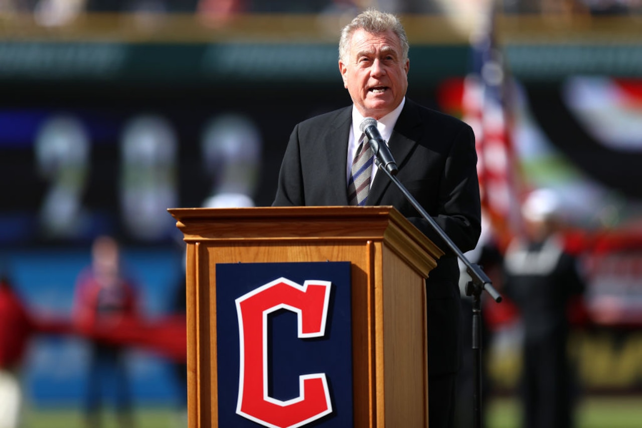 terrypluto's tweet card. How two Hall of Fame radio broadcasters came together to tell stories.