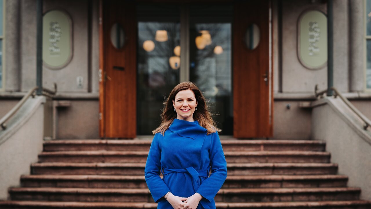 eshcc_eur's tweet card. What does it mean for a society to lose its educational memory? In an opinion piece in de Volkskrant, Tina van der Vlies raise this pressing question.