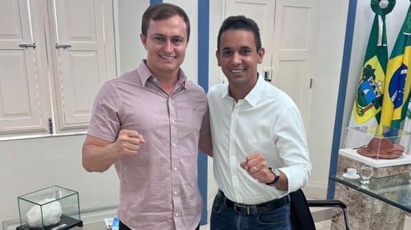 ismaelsousa's tweet card. Adversários políticos locais agora compartilham espaço na gestão de Allyson Bezerra, mirando 2026.