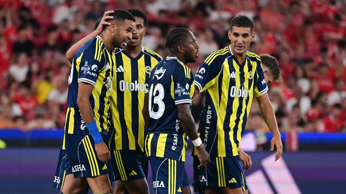 DailySabah's tweet card. Fenerbahçe concluded a pivotal two-week pre-season camp in Albufeira, Portugal, on Monday, laying the groundwork for the 2025-26 season under the guidance...