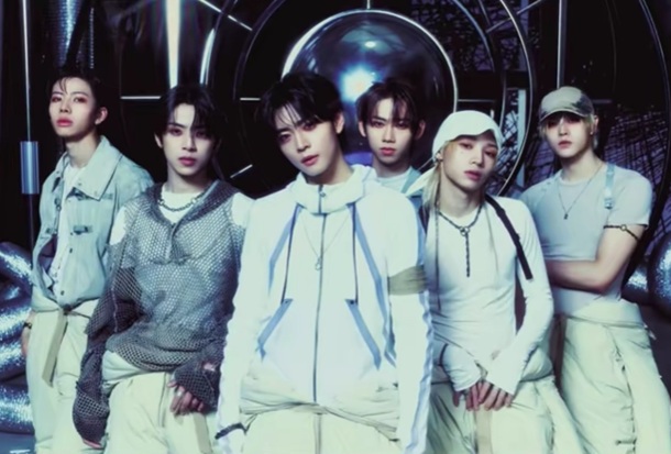 nickajames's tweet card. 2025 has been the year of rookie boy groups spawned from survival series. NouerA, AHOF and Close Your Eyes have led the charge, each delivering great music that feels unique to them. Next up is SEV…