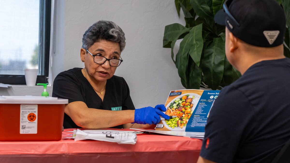 KOSURadio's tweet card. Experts call diabetes a public health epidemic in Oklahoma. Special barriers for Latinos around accessing basic preventative health care and education mean they are among the most harmed by the...