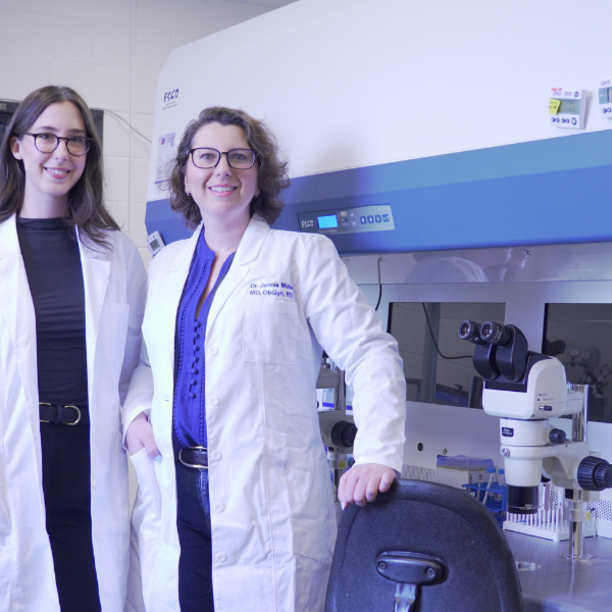 SinaiHealth's tweet card. Madison Erb’s first-year project on fertility preservation in U of T’s MHSc in Laboratory Medicine program sparked a career as an embryologist pioneering fertility care for young cancer patients in...