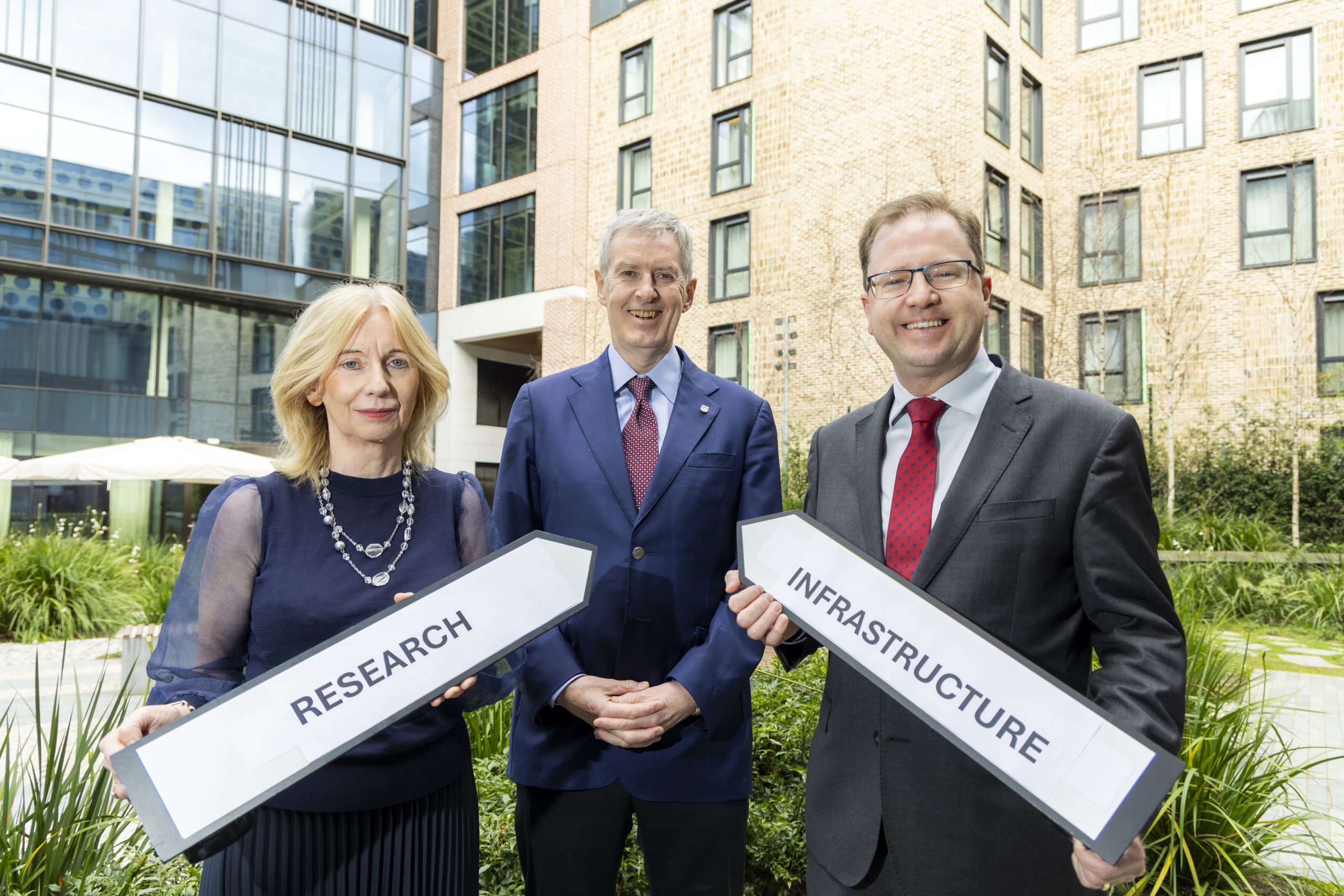 oliverblacque's tweet card. Minister for Further and Higher Education, Research, Innovation and Science, James Lawless TD, has today announced a €17.7 million investment in nine research infrastructure projects through Research...