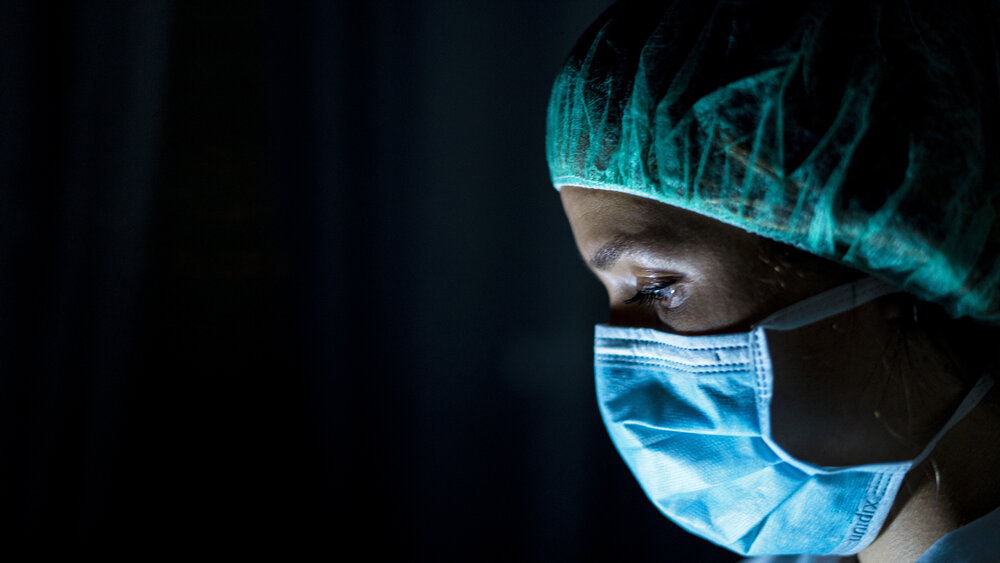 TheDA_UK's tweet card. Members of both the Medical Women’s Federation (MWF) and Doctors’ Association UK (DAUK) have expressed their distaste to the comments made by retired surgeon Dr J Meiron Thomas last week during his...