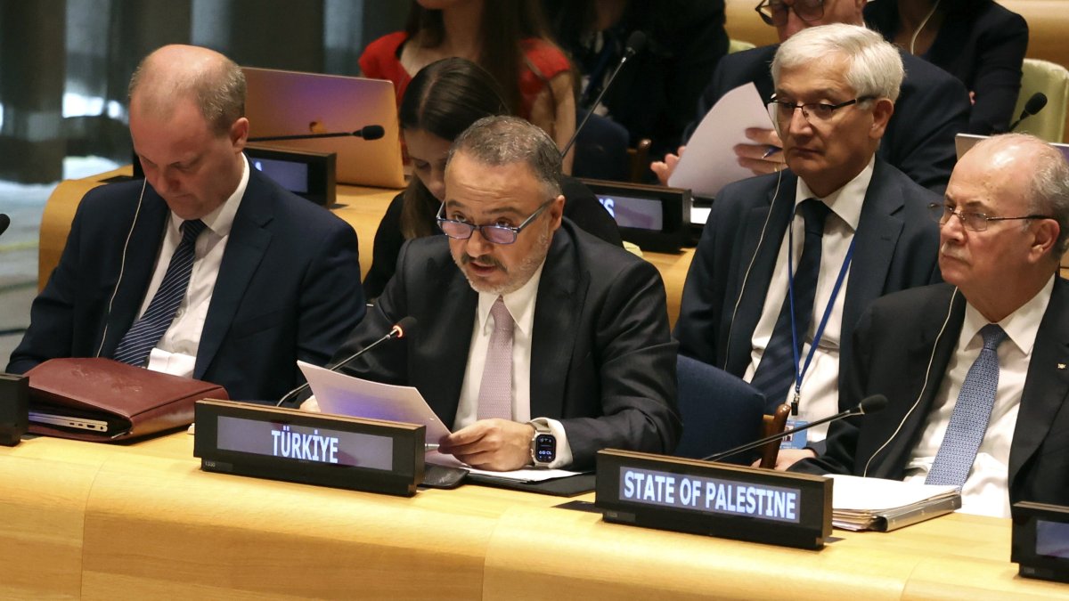 DailySabah's tweet card. Israel’s decades-long occupation stands as the chief roadblock to the creation of a Palestinian state, Türkiye's Deputy Foreign Minister Nuh...