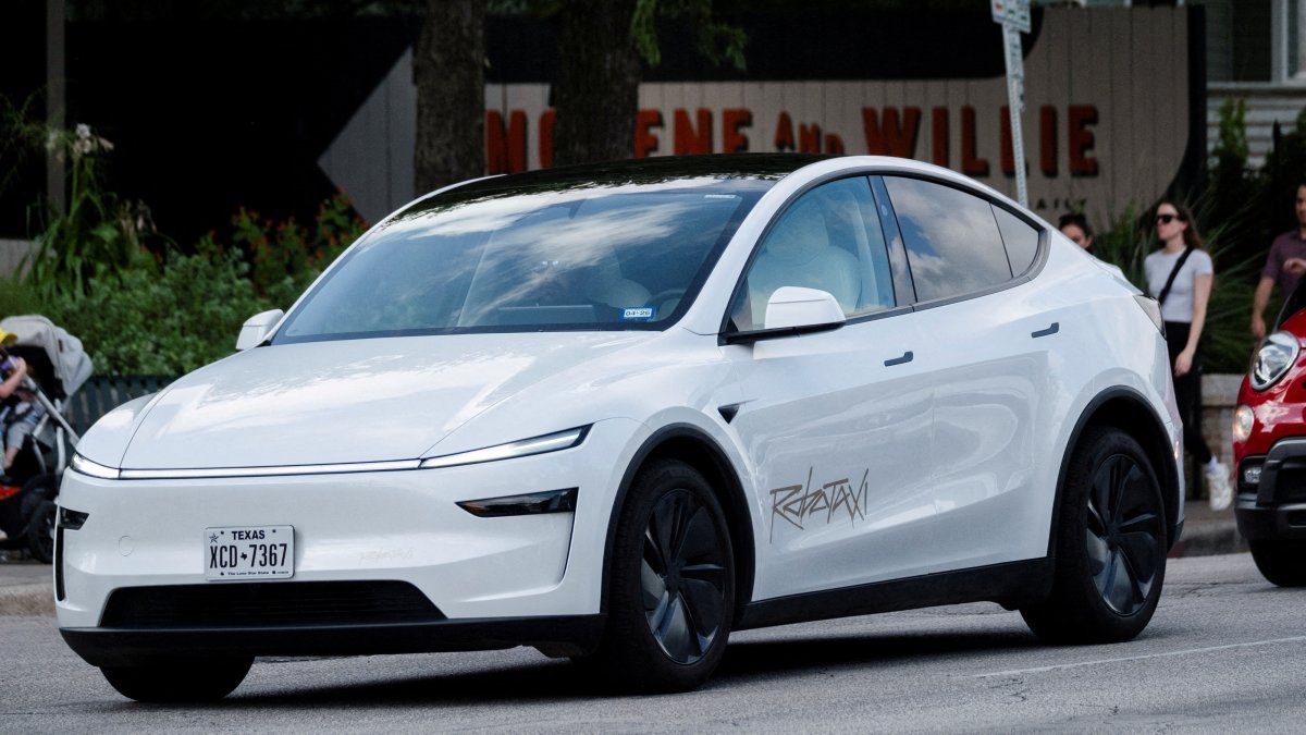DailySabah's tweet card. Tesla has signed a $16.5 billion deal with Samsung to source next-generation AI6 chips, CEO Elon Musk said on Monday, a move expected to bolster the South...