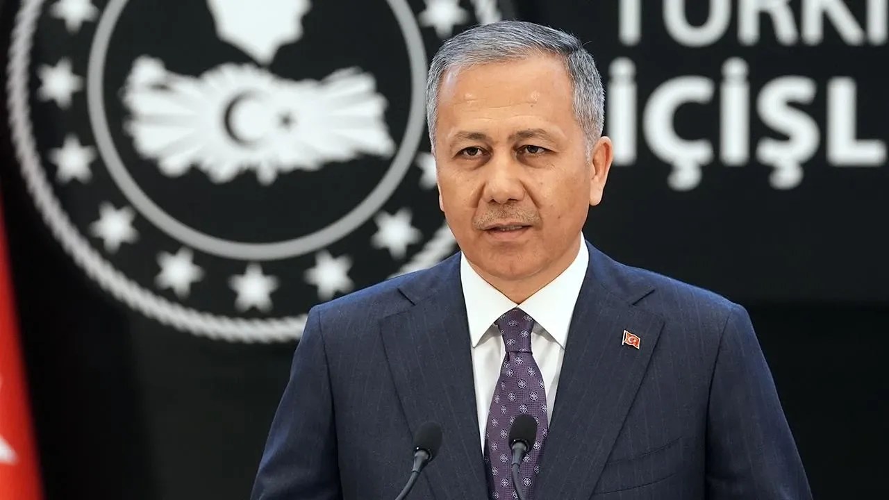 DevrimciDusn's tweet card. İSTANBUL - İçişleri Bakanı Yerlikaya, sosyal medya hesabından yaptığı açıklamada, 01-28 Temmuz tarihleri arasında ülke genelinde meydana gelen orman