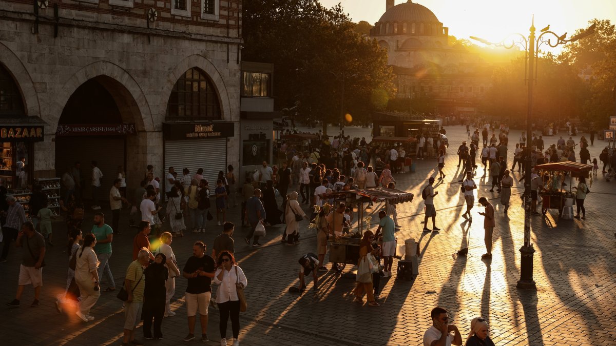 DailySabah's tweet card. Expectations for inflation in Türkiye in 12 months time dropped in July for market participants and businesses, while they rose for households, according...
