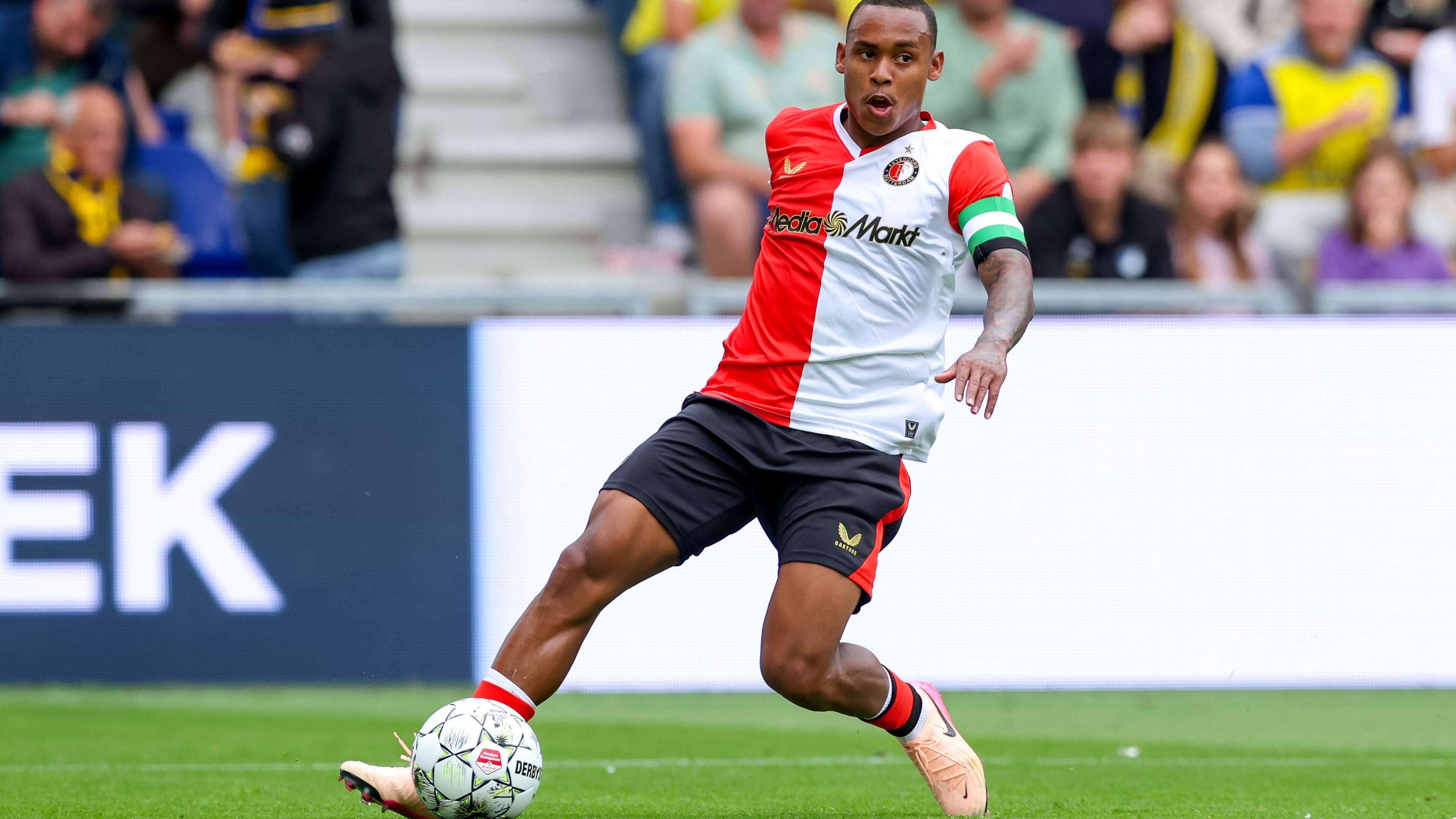 MikeVerweij's tweet card. Leeds United is bereid binnen 24 uur hetzelfde bedrag (35 miljoen euro) als Olympique Marseille over te maken aan Feyenoord voor Igor Paixao, maar de Engelse Premier League-club gaat de handtekening...