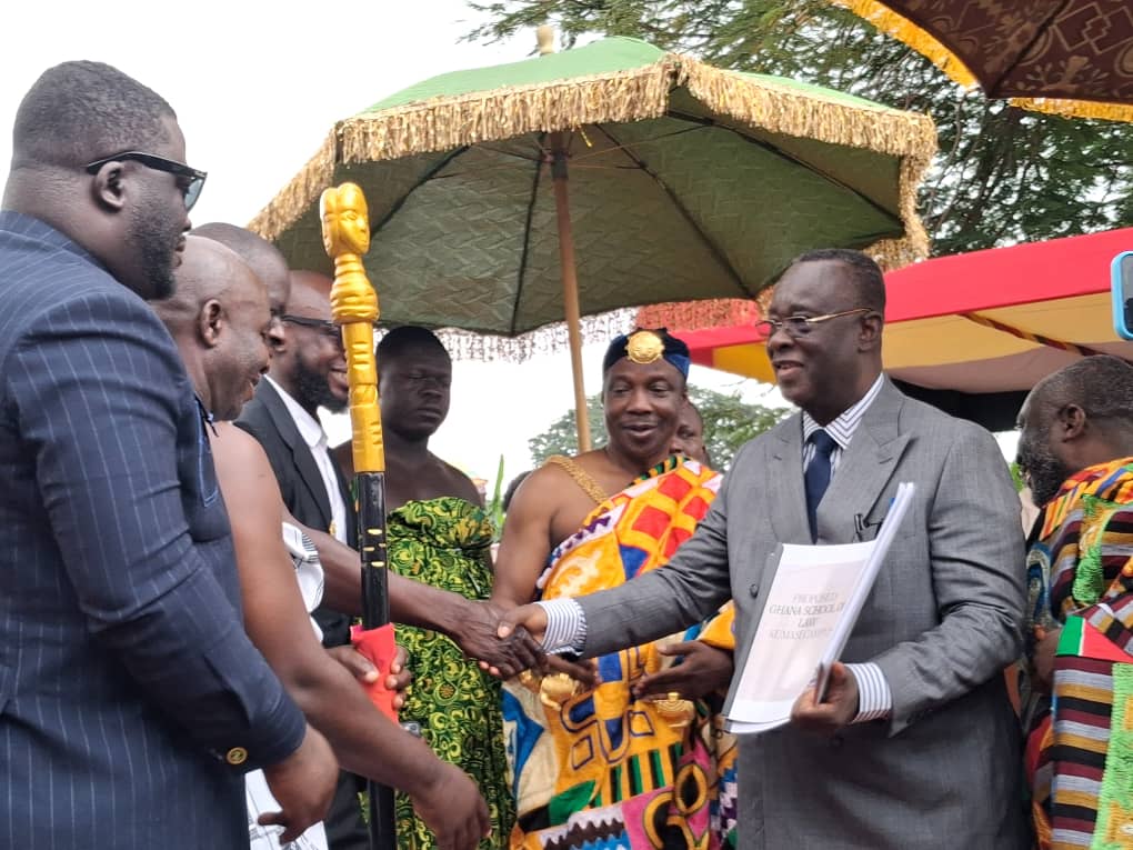 Channel1TVGHA's tweet card. Asantehene, Otumfuo Osei Tutu II, has officially handed over 1.12 acres of land to the leadership of the Ghana School of Law for the construction of an