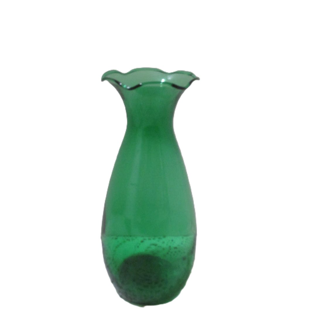 EstateFinds4u2's tweet card. This Vases item is sold by EstateFinds4U2. Ships from Swansboro, NC. Listed on Jul 28, 2025
