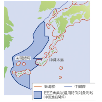 crx7601's tweet card. 信じられないかもしれませんが、おぞましい事実を再掲します。　図（海上保安庁HPから）の中で線で囲まれた青が濃い海域は明らかに日本のEEZなのに、中国の漁船にも操業を認め、日本は中国漁船の取り締まりをできない海域とされているのです。　中国に対して「治外法権」を認