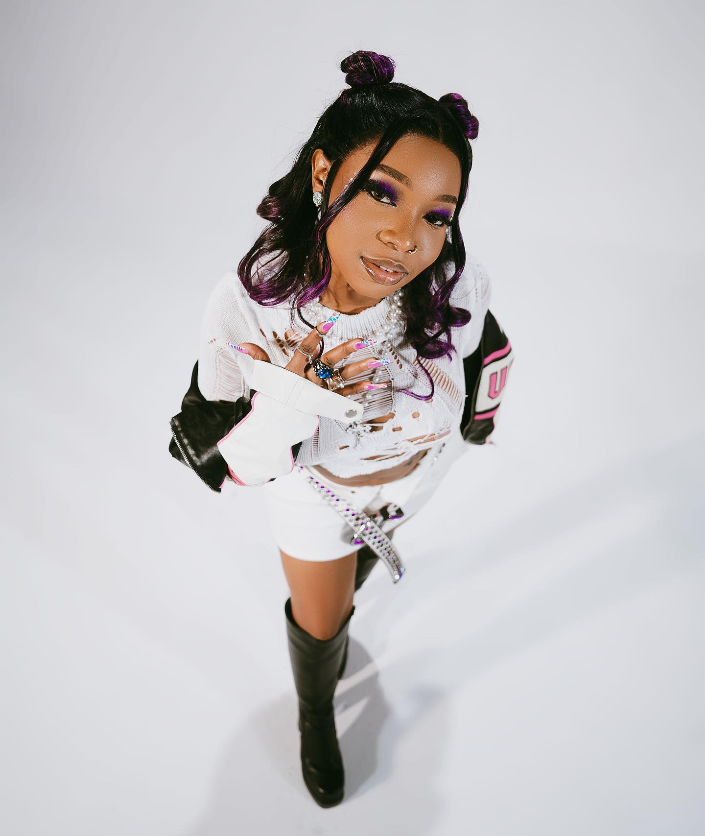 RN0nline's tweet card. Photo Credit: Facebook/OfficialGuchi Nigerian singer, Guchi is set to drop the music video of her single titled ” Balance “. The track ” Balance ” was first released on 4th …