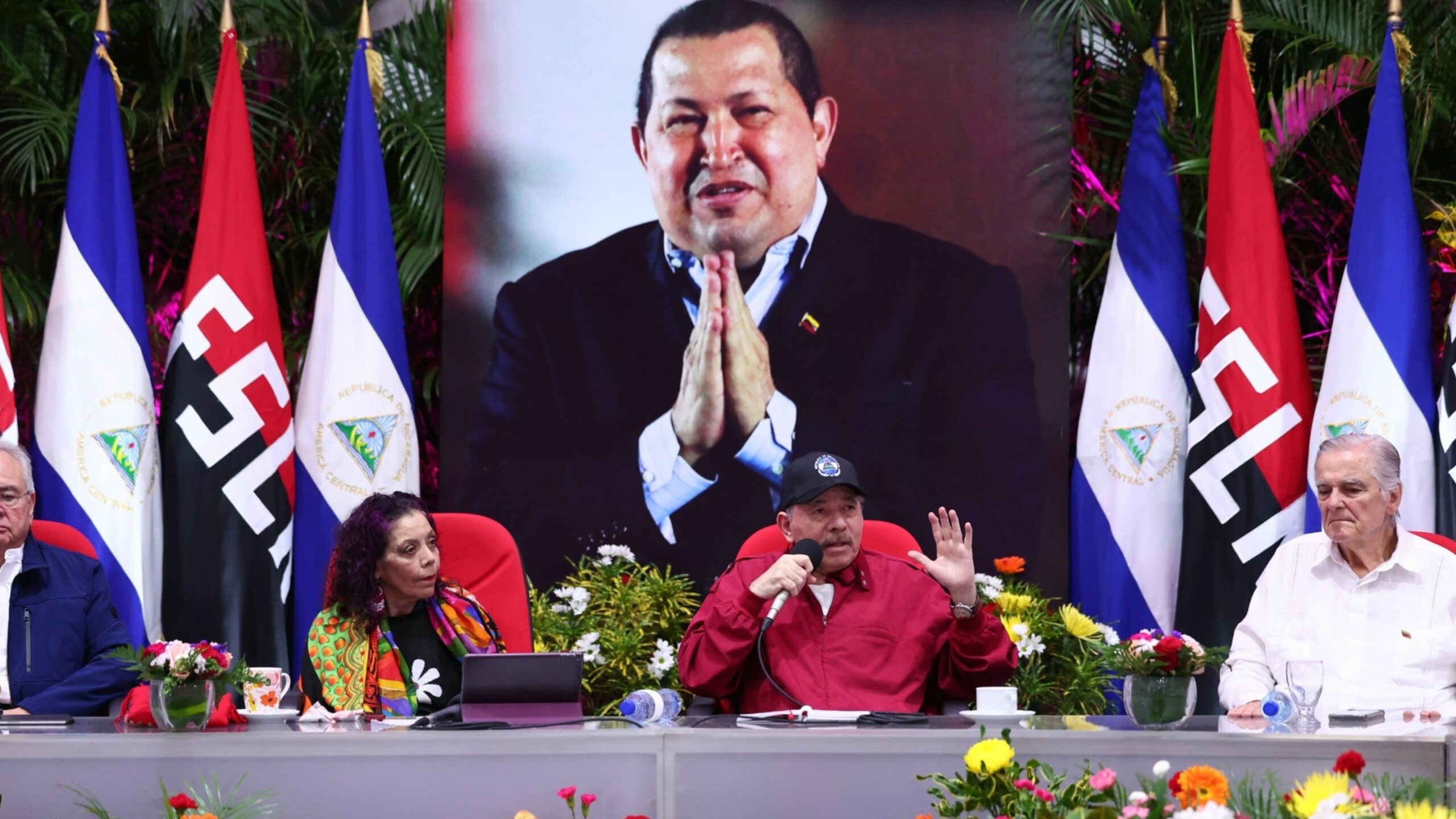 Articulo66Nica's tweet card. Durante un acto conmemorativo por el 71 aniversario del natalicio de Hugo Chávez Frías, realizado este 28 de julio en