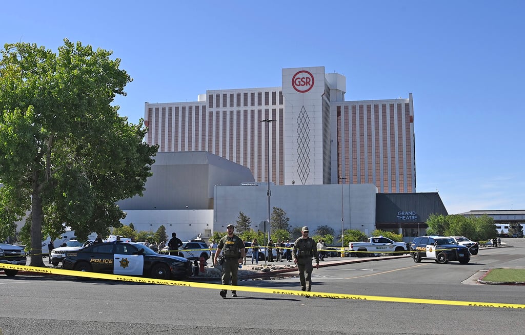 fmtoday's tweet card. The suspect was seen walking through the parking lot, drawing a handgun and opening fire on people near the valet.