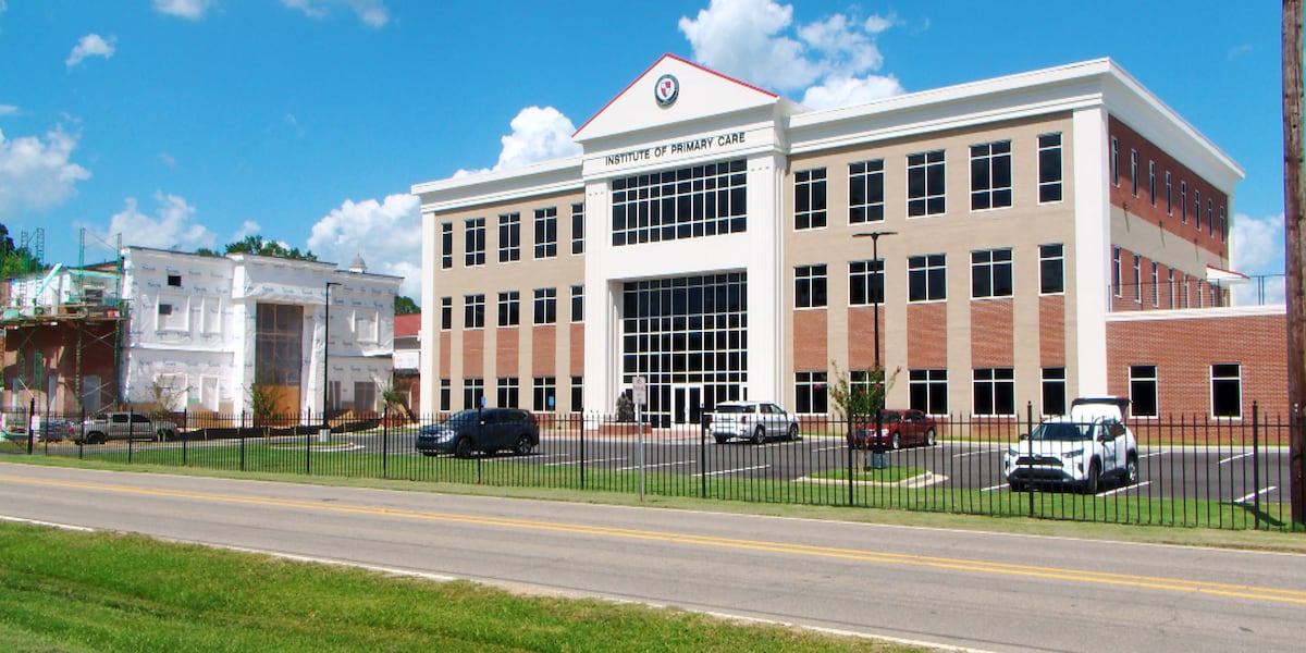 WLOX's tweet card. William Carey University dedicated Monday the latest addition to its medical school