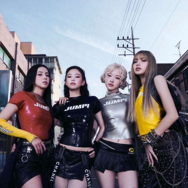 CDJournal_staff's tweet card. 　世界的人気を誇るグローバル・ガールズ・グループ“BLACKPINK”が約3年ぶりに発表した新曲「JUMP」のミュージック・ビデオが、7月11日（金）の公開から……