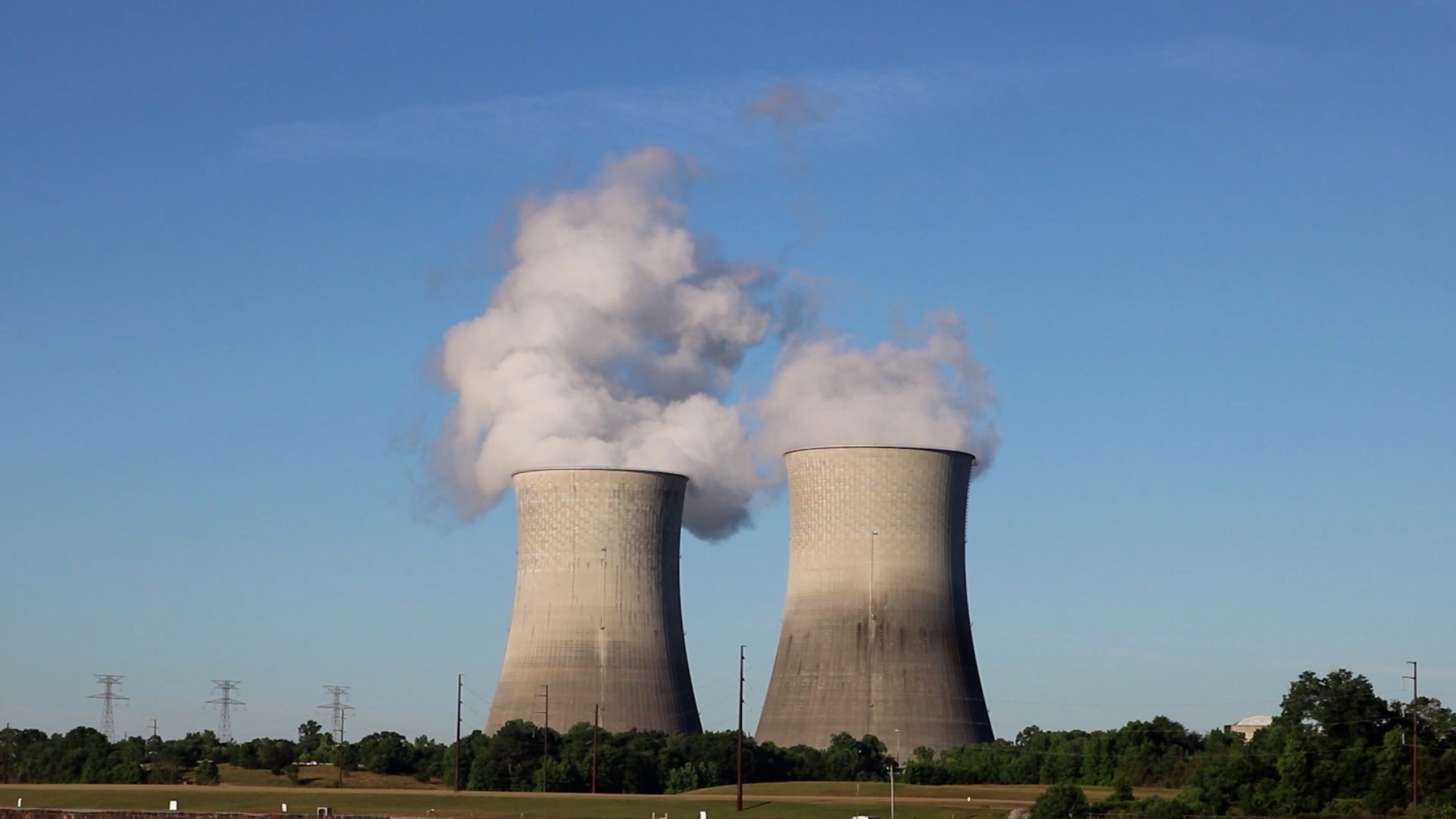 IBEW's tweet card. The IBEW is alarmed by reports the Trump administration is looking to privatize the Tennessee Valley Authority and is calling on members of Congress and officials throughout the Deep South to resist...