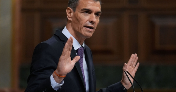 JorgeHerreroxtv's tweet card. El Gobierno no logra salir del laberinto por la estrategia de choque frontal del PP y los equilibrios imposibles con sus socios. El Ejecutivo se va de vacaciones sin Presupuestos, sin reducción de...