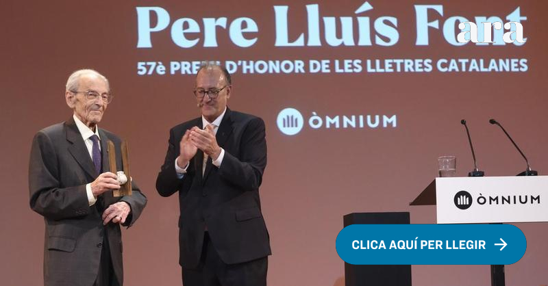 jordinopca's tweet card. L'historiador de la filosofia, traductor i professor Pere Lluís Font rep el Premi d'Honor de les Lletres Catalanes al Palau de la Música