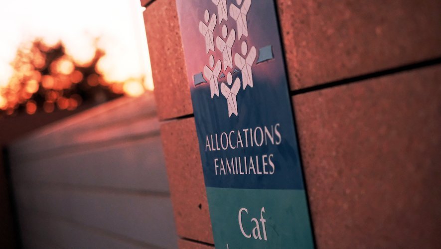 lindependant's tweet card. Surveillez votre boîte de réception. La Caisse des allocations familiales (CAF) a lancé sa campagne de contrôles. En 2024, 31,5 millions de contrôles ont été effectués en France.  