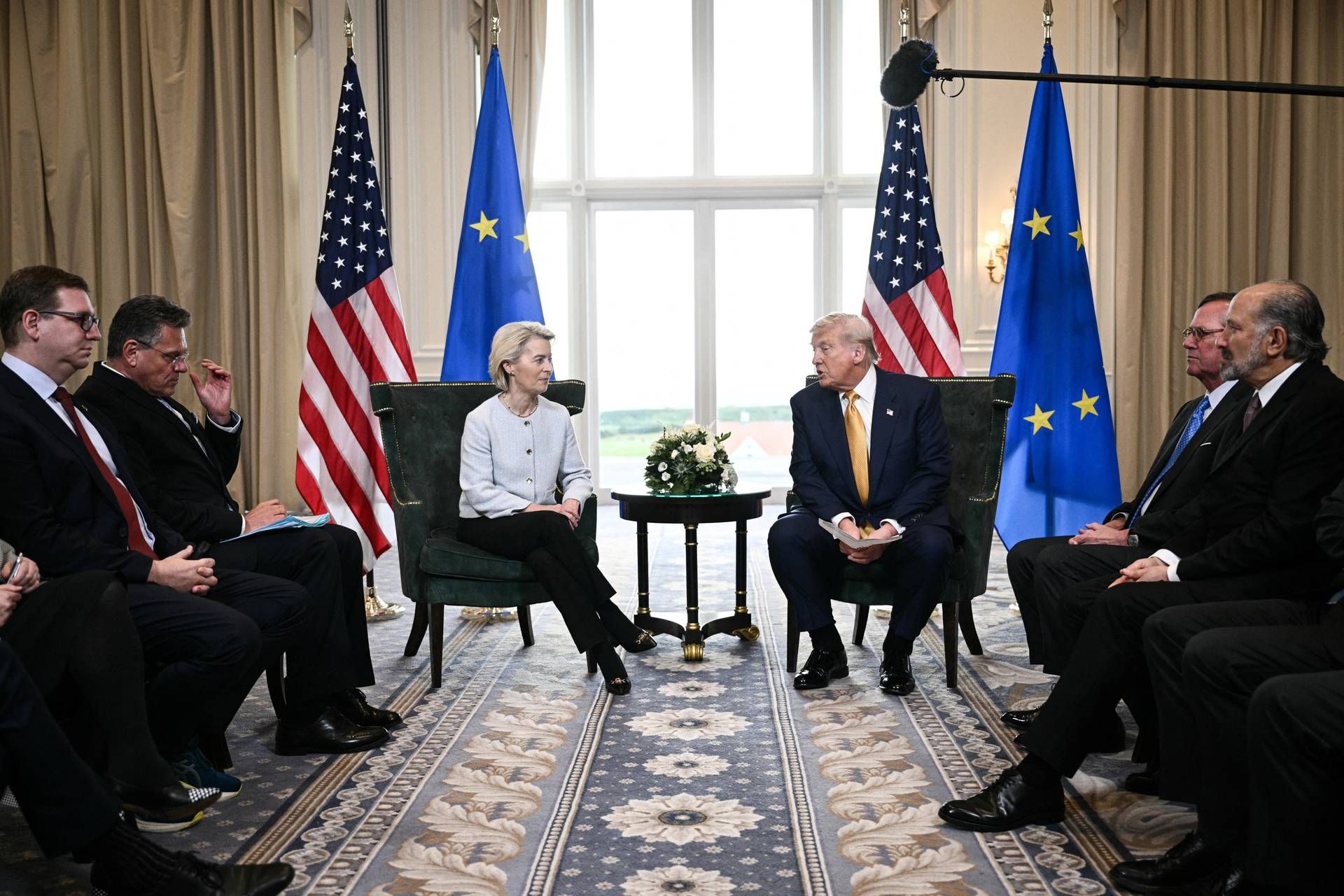 Adnkronos's tweet card. Bayrou: 'Giorno triste per l'Europa che ha deciso di sottomettersi'