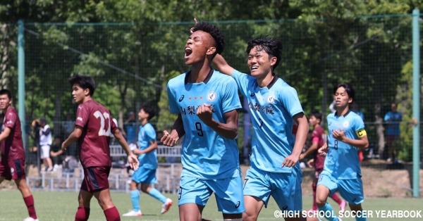 gekisaka's tweet card. [7.29 インターハイ3回戦 浜松開誠館 0-2 山梨学院 JヴィレッジP5]　令和7年度全国高校総体(インターハイ)男子サッカー競技は29日、福島県内で3回戦を行い、JヴィレッジP5の第2試合では浜松開誠館高(静岡)と山梨...